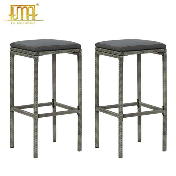 Aluminum outdoor bar stools