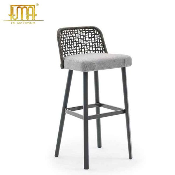 Metal outdoor bar stools