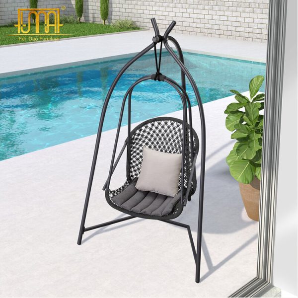 Hanging chair with stand