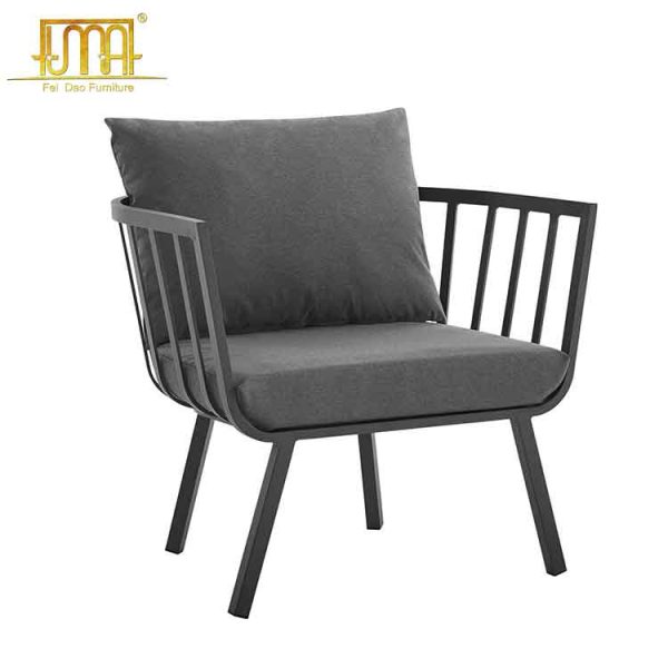 Patio aluminum armchair