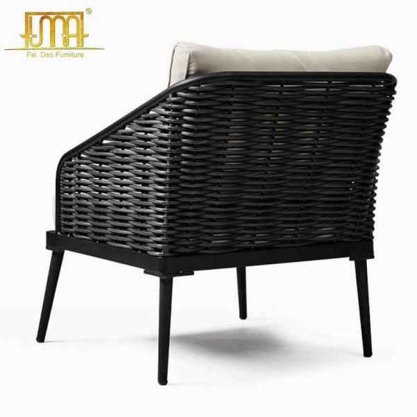 Patio wicker chair