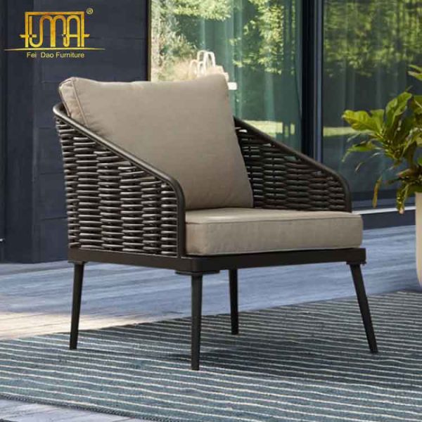 Patio wicker chair