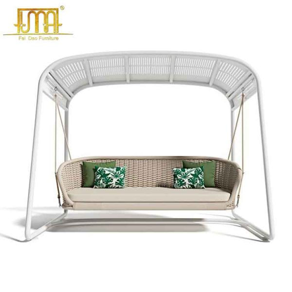 Hanging lounger chair