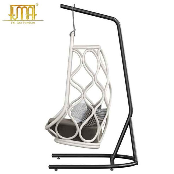 Outdoor hanging chair stand