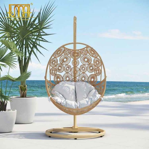 Hanging chair rattan