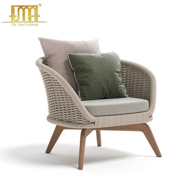 Ludo armchair