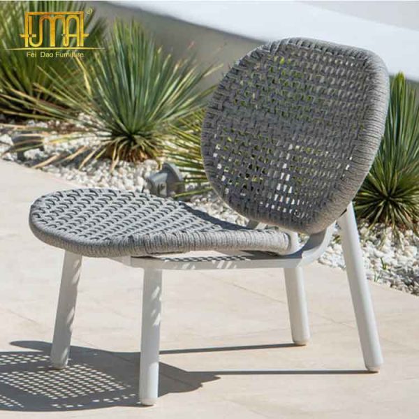 Lounge outdoor chair