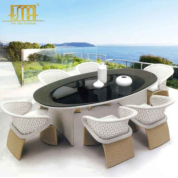 Outdoor Table Chairs