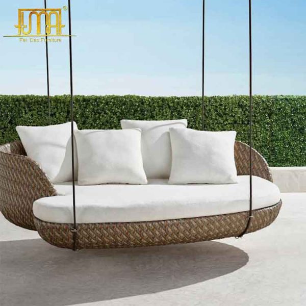 Daybed swings outdoor