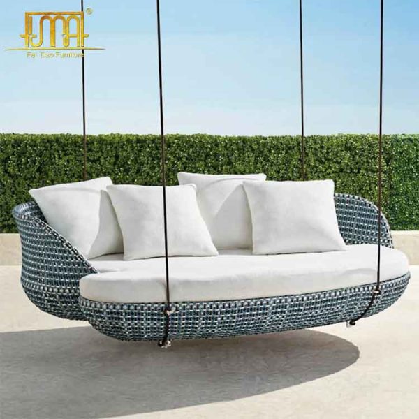 Daybed swings outdoor