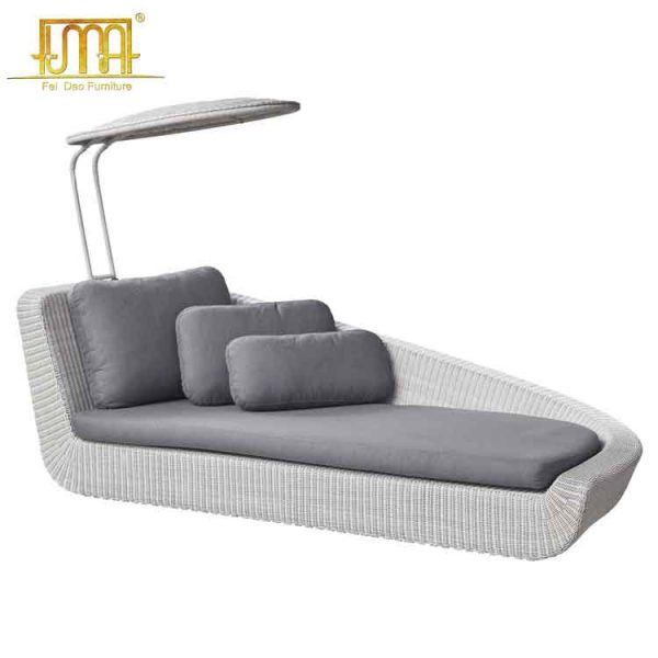 Lounge daybed outdoor