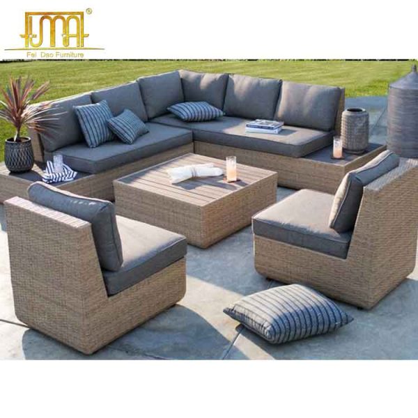 Sectional sofa outdoor