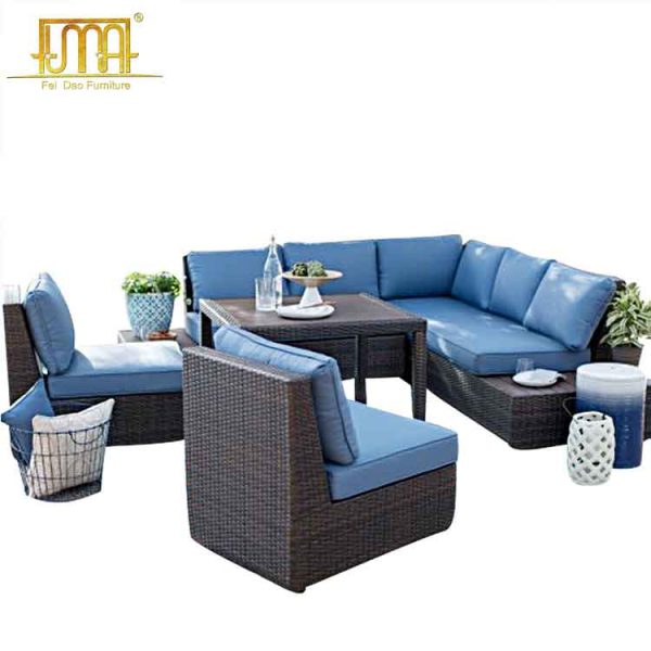 Outdoor modular sofas