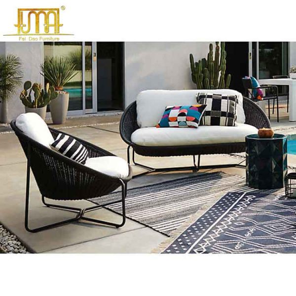 Small space outdoor furniture ideas