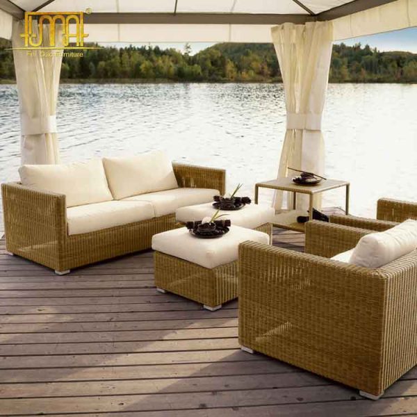 Outdoor Rattan Sofa Buying Guide