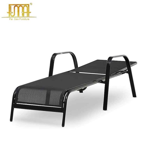 Adjustable sun lounger