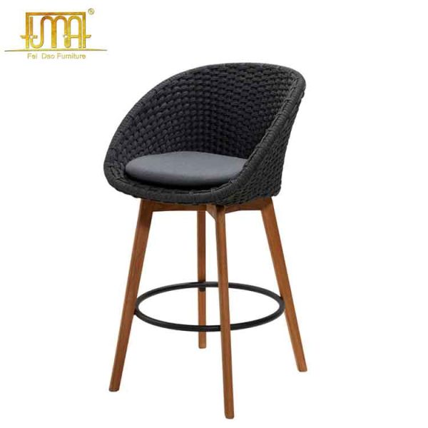 Outdoor high stools