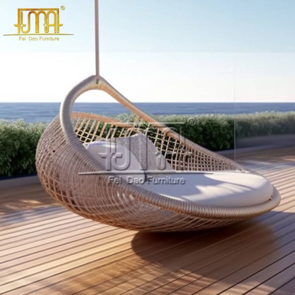 Outdoor Swing Bed