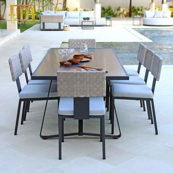 Outdoor dining chairs