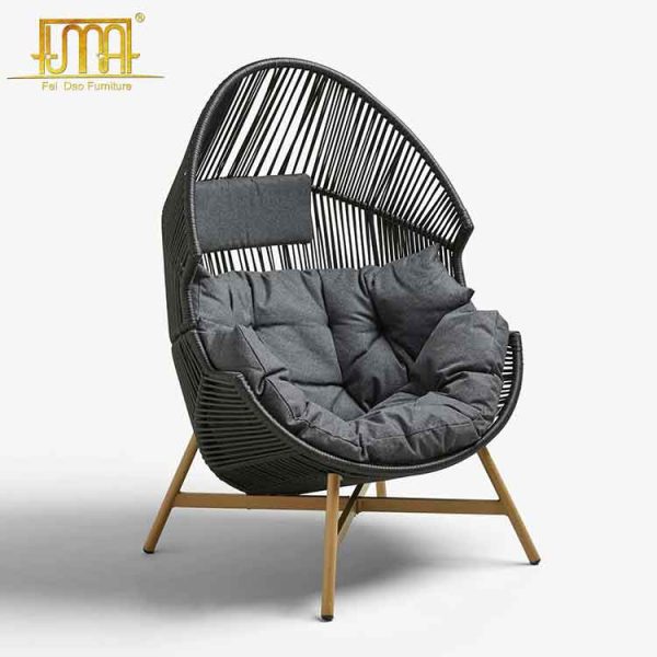 Cocoon outdoor chair