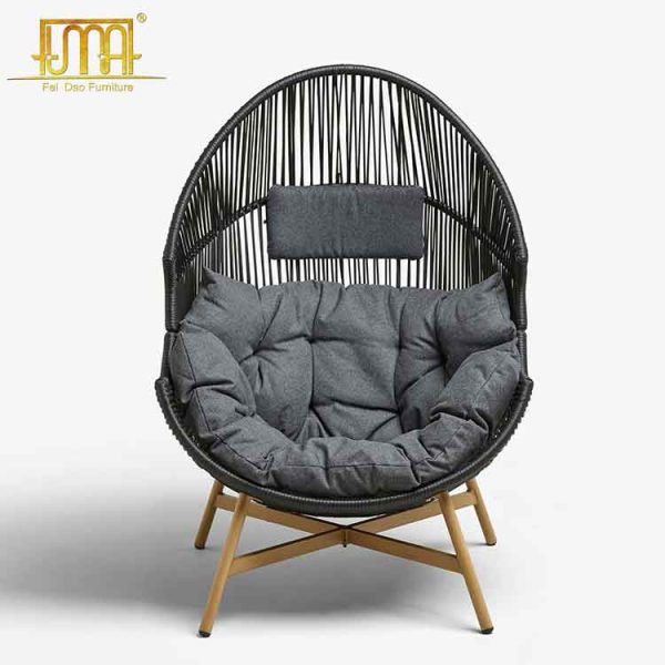 Cocoon outdoor chair