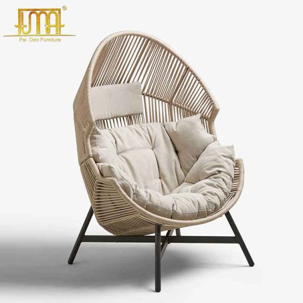 Outdoor Cocoon Chair