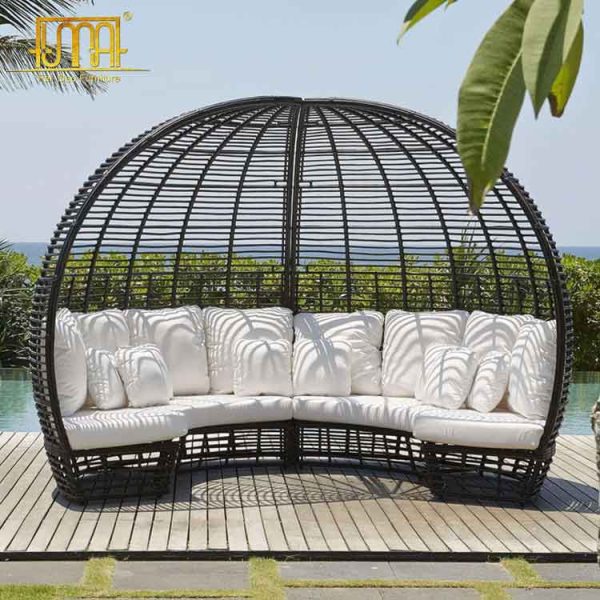 Birdcage lounge furniture