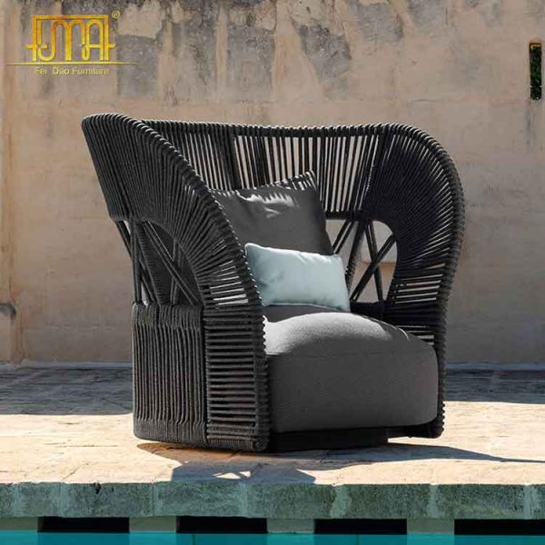 Patio accent chair