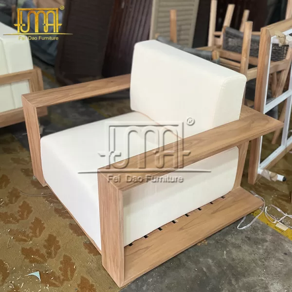 Bahia Teak Lounge Chair