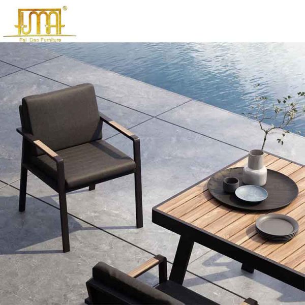 Outdoor dining room sets