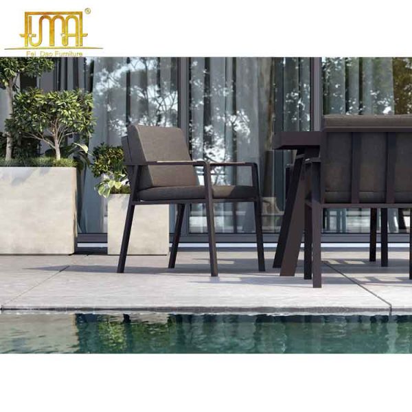 Outdoor dining room sets