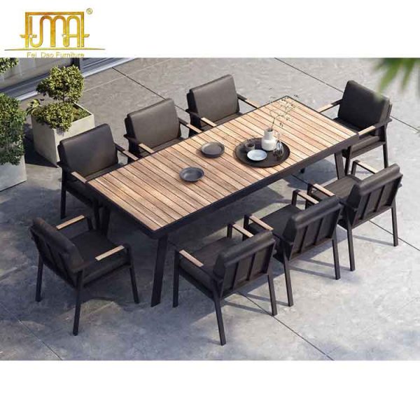 Outdoor dining room sets