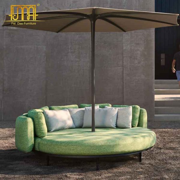 Outdoor daybed sofa