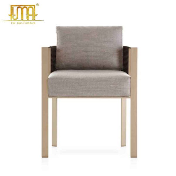 Solanas dining armchair