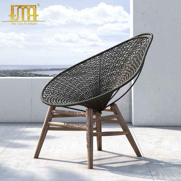 Lucida Chair