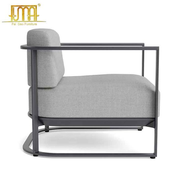 Sanibel lounge chair