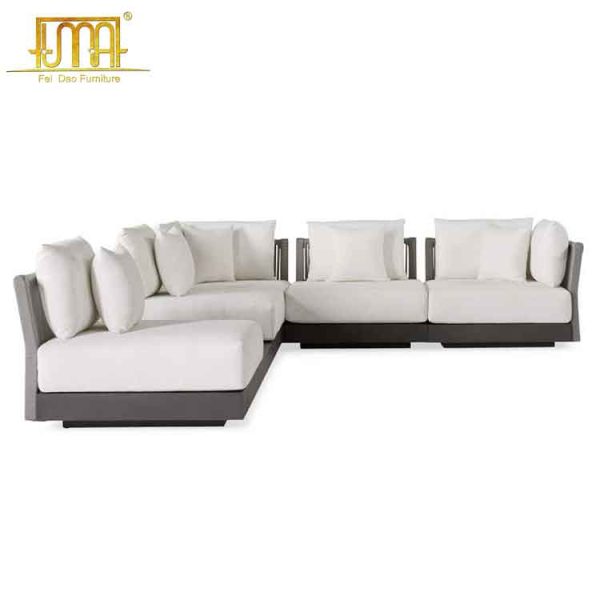 Naxos Outdoor Sectional Sofa