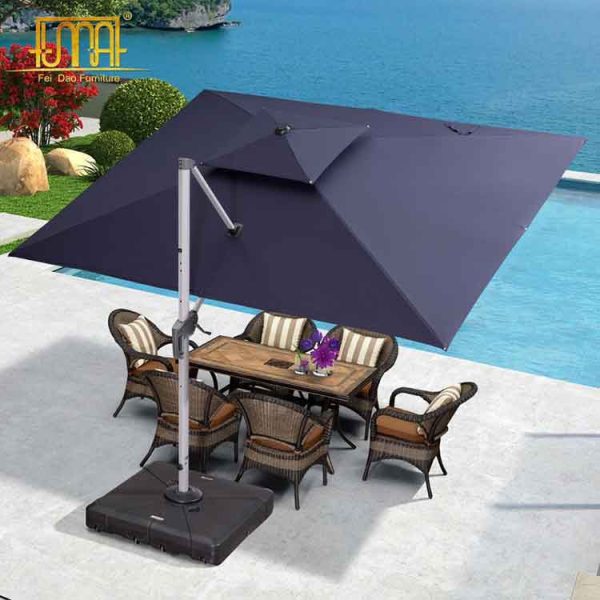 Rectangular cantilever umbrella