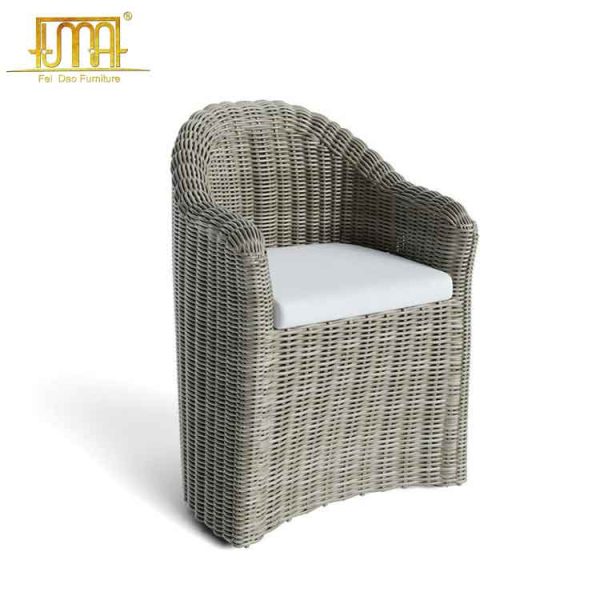 Wicker garden chair with armrests