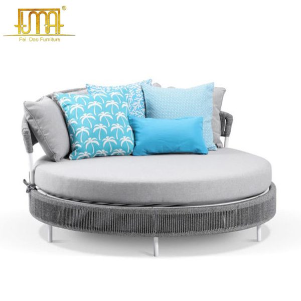 Round Outdoor Daybed Replacement Cushion