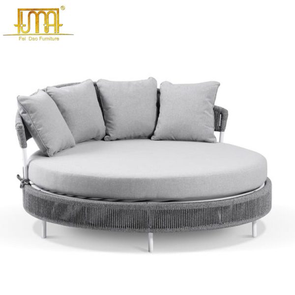 Round Outdoor Daybed Replacement Cushion