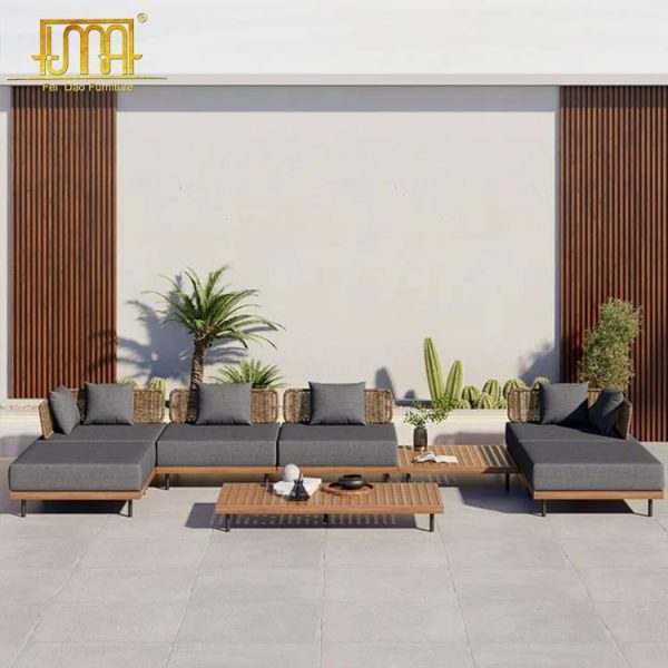 Garden Sofa Set With Table