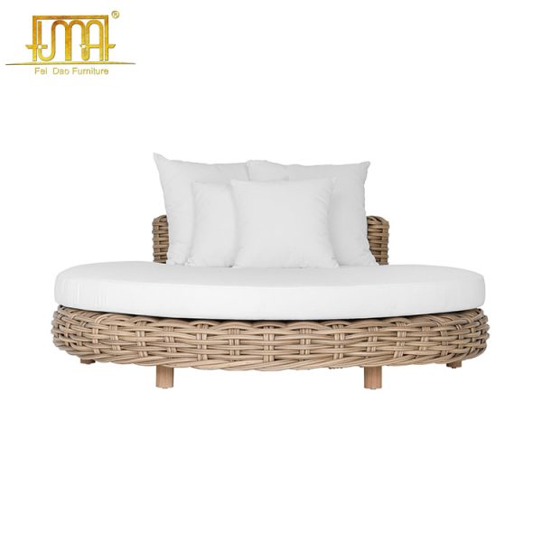 Rattan Cane Daybed