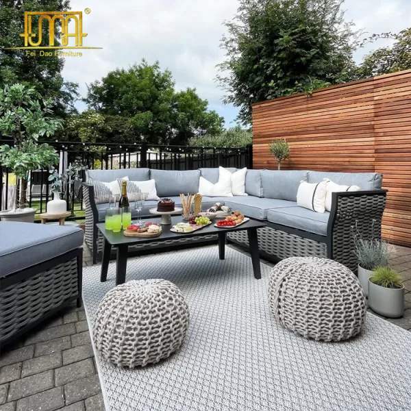 Outdoor Wicker Sectional Sofa