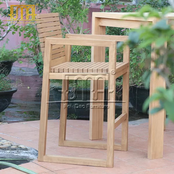 Outdoor Wooden Bar Stools