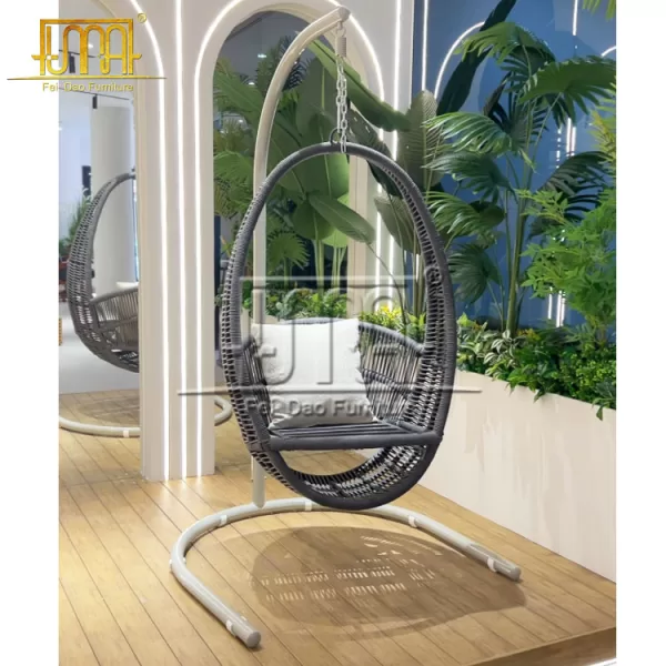 Hanging Egg Chair