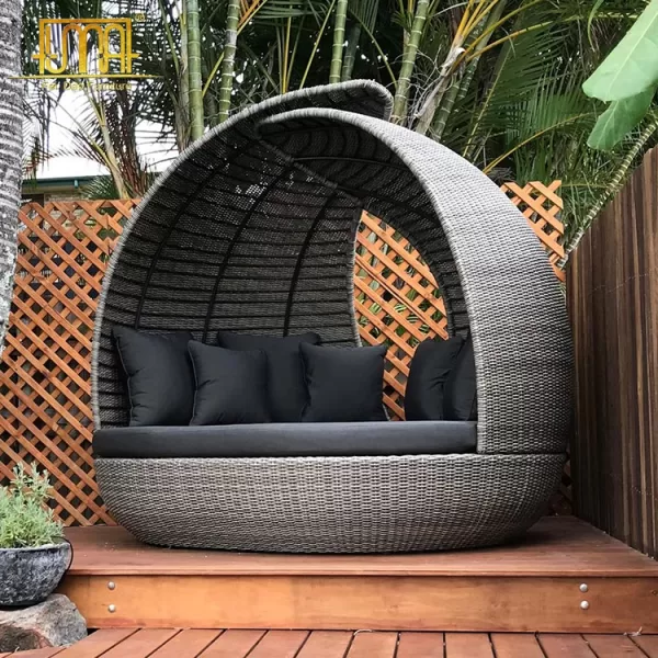 Oval Rattan Daybed