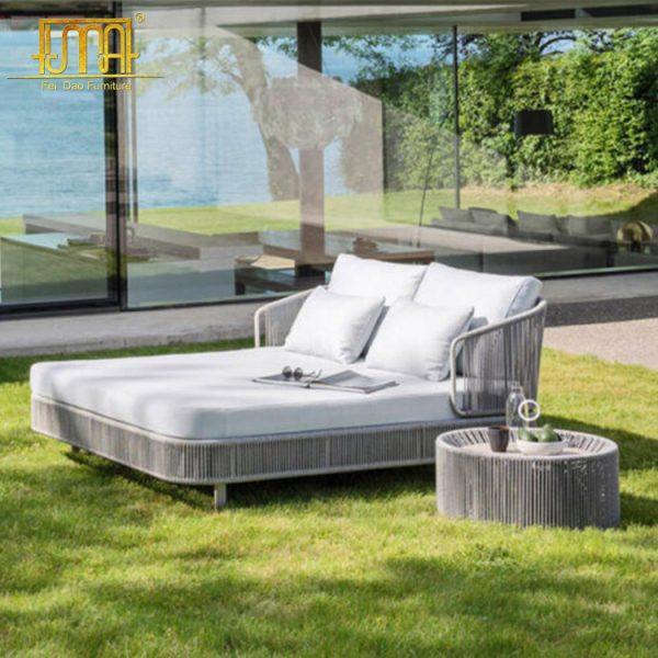 Outdoor Patio Day Bed
