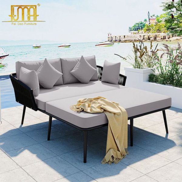 Double Day Bed Outdoor
