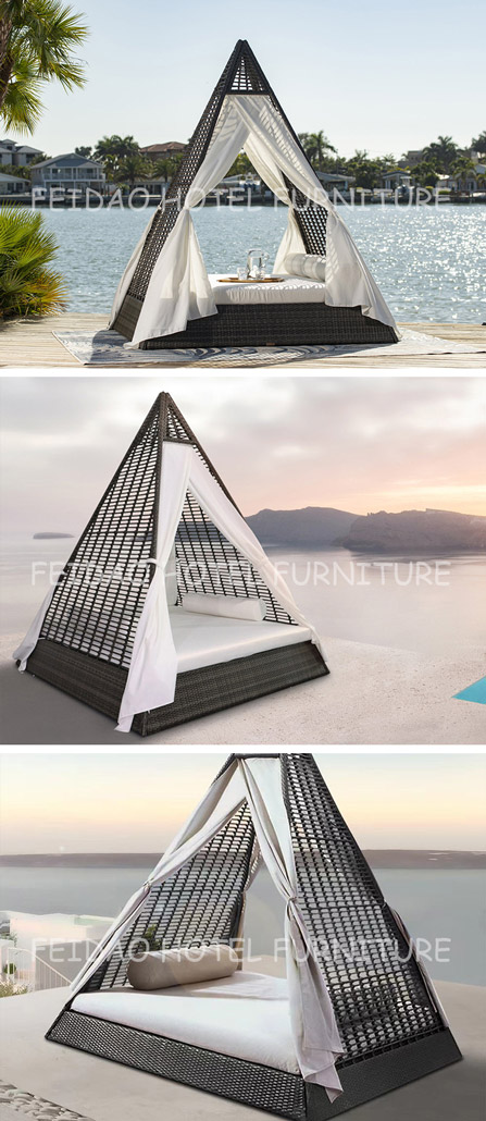 Pyramid Daybed